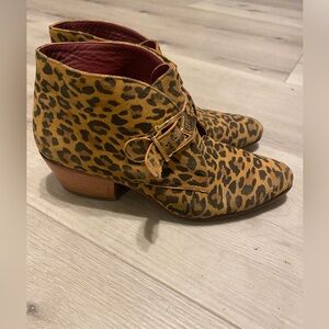 Monica Marquez Animal 🐆 Print Ankle Boots Shoes Leather Quality Sz 4 🇲🇽 7.5 🇺🇸